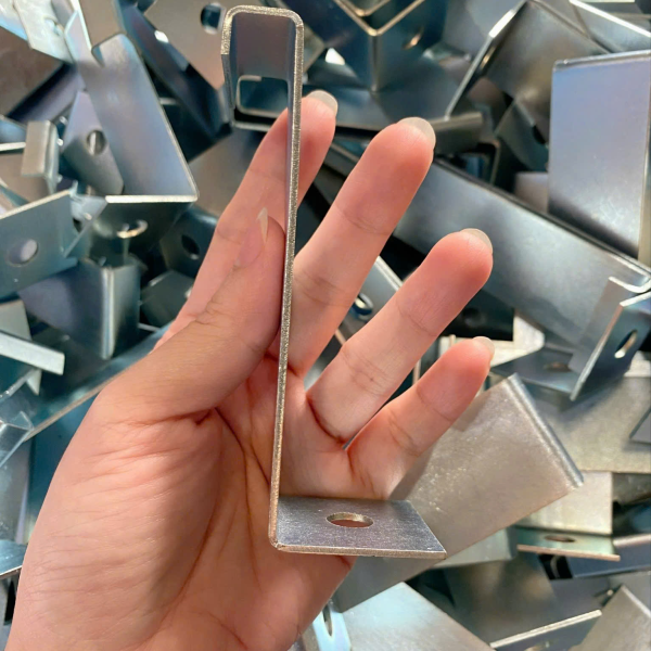 Móc chữ L xà gồ